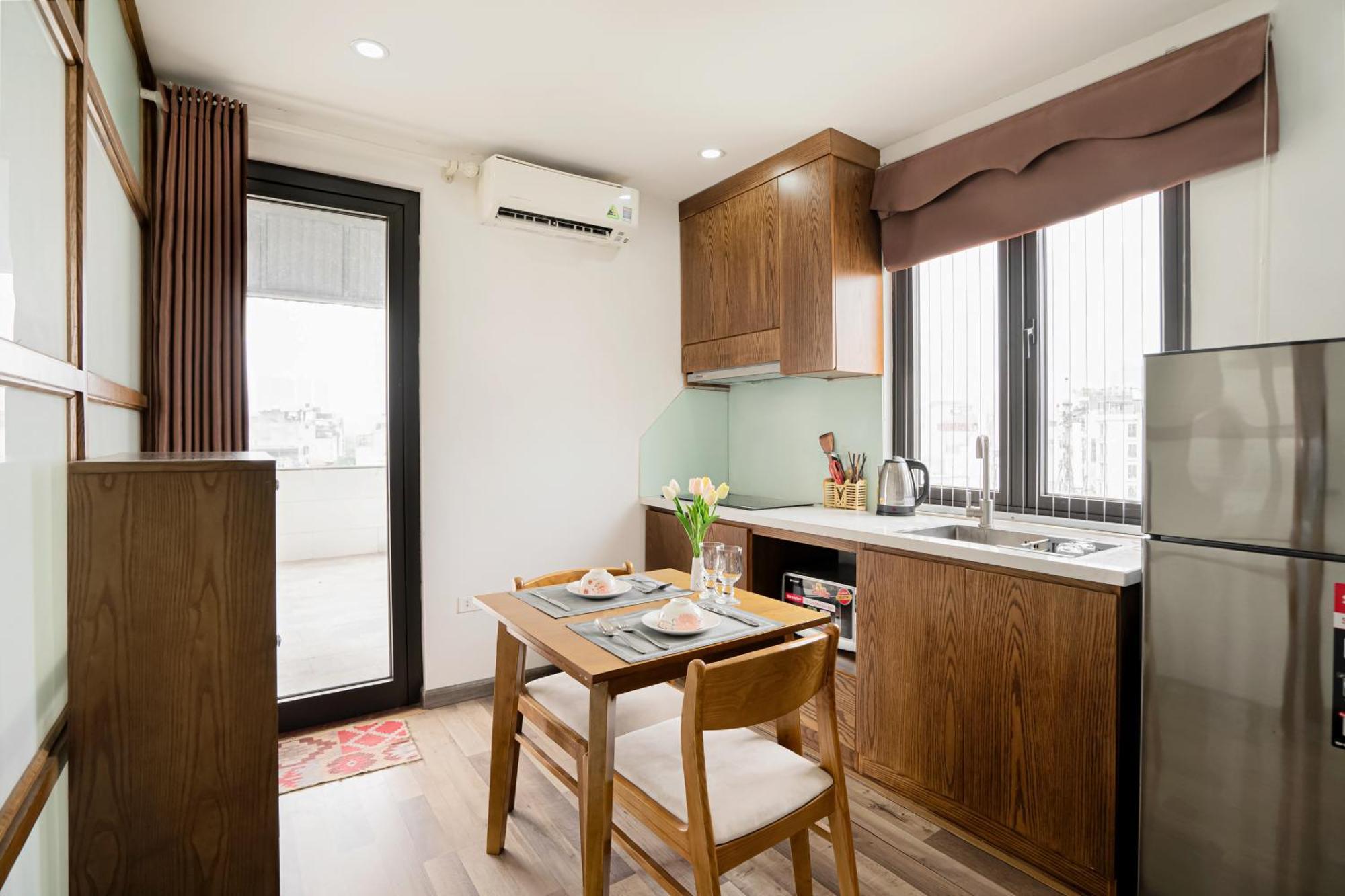 22Housing Hotel & Residence 60 Linh Lang 河内 外观 照片