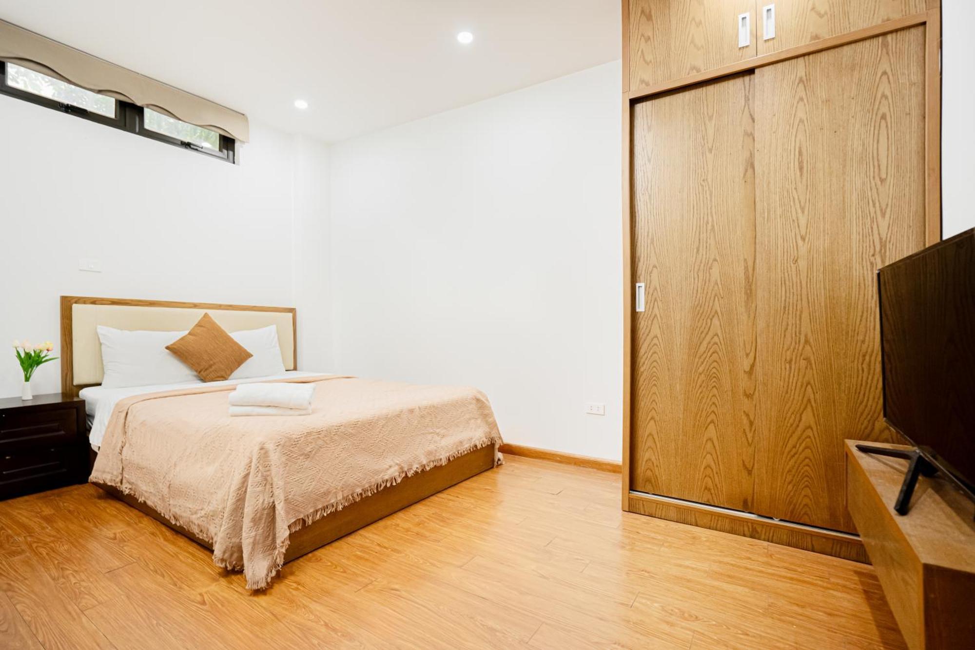 22Housing Hotel & Residence 60 Linh Lang 河内 外观 照片