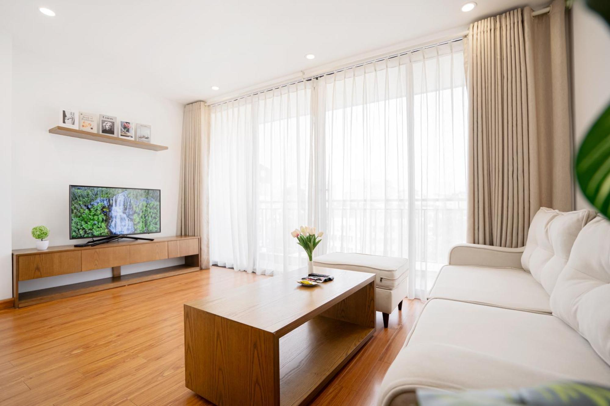 22Housing Hotel & Residence 60 Linh Lang 河内 外观 照片